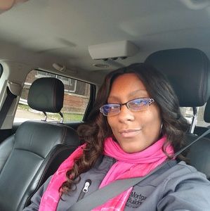 Meet your Posher, Eboni